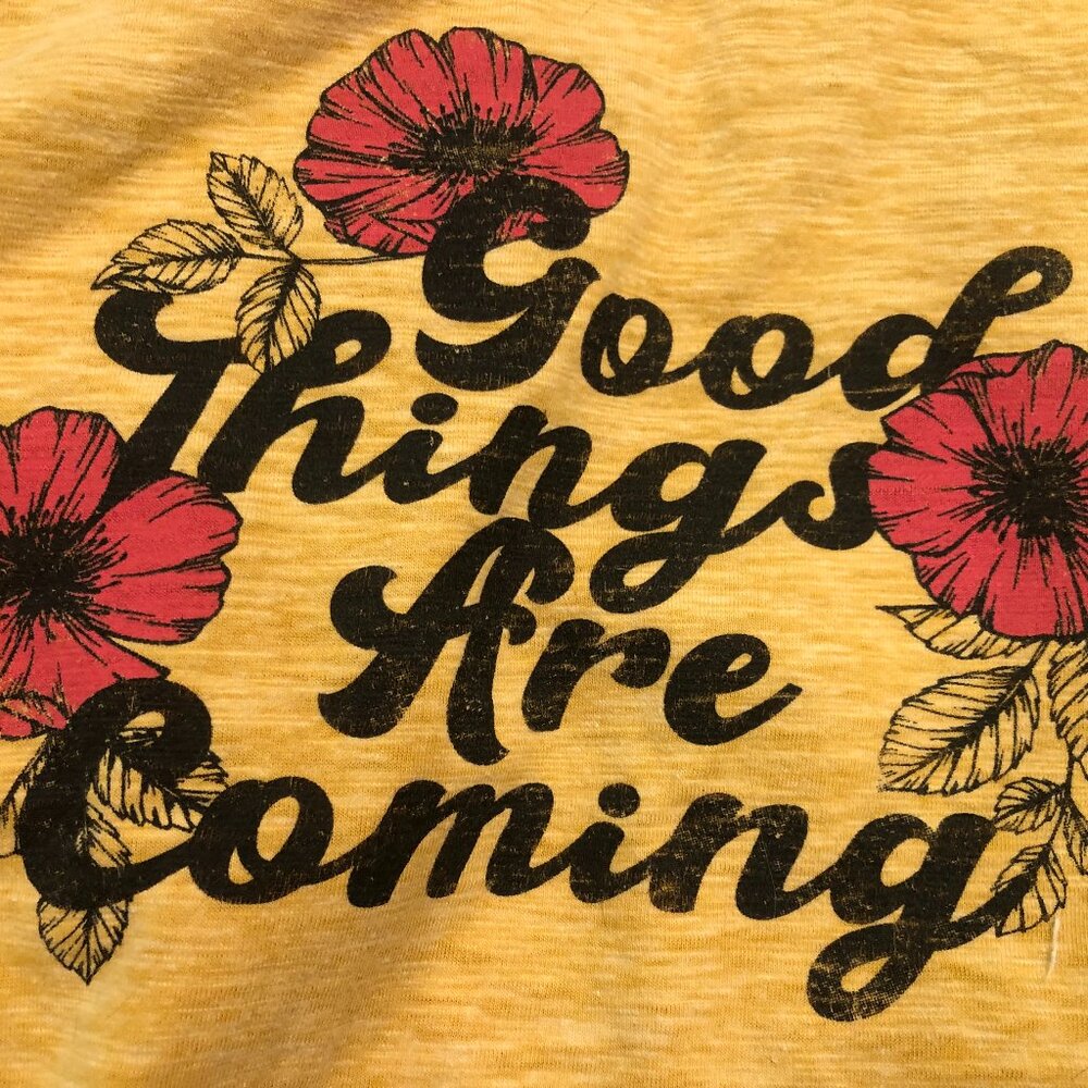 Altar'd  State Good Things Are Coming Women's Yellow Crop Shirt  Size Small